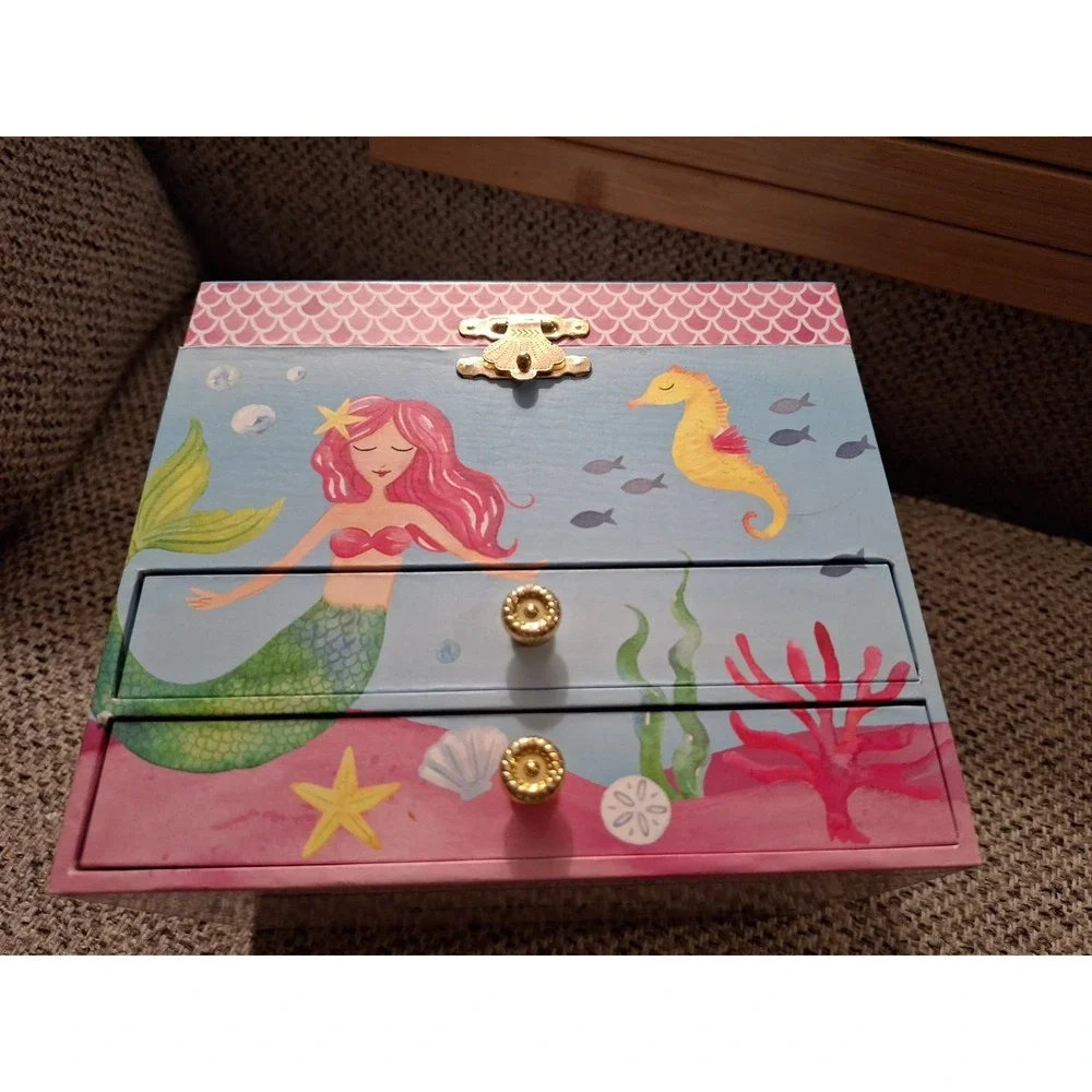 Little Girls Musical Jewelry Box 3 Drawers, Mermaid Design Gifts for‎ Girls